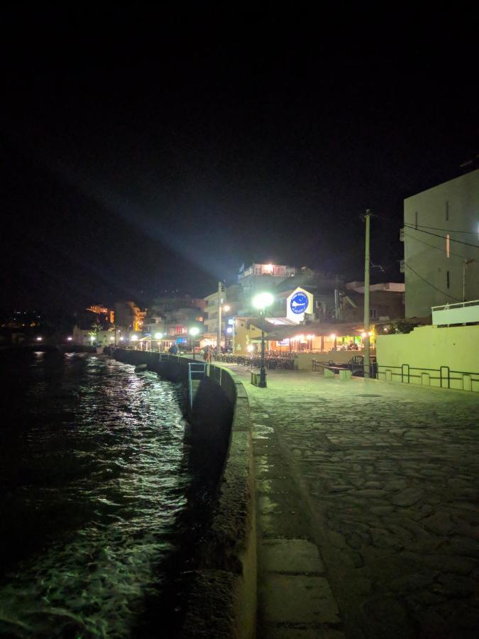 Captain Nick Chania  Exterior foto